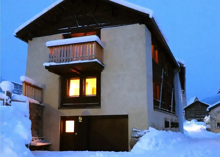 Chasa Tablà Appartement Guarda